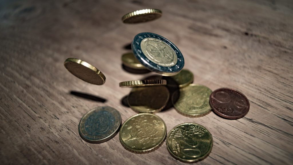 Vereinen Geld sparen